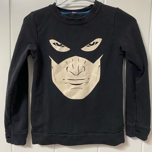 Peekaboo Beans Superhero long sleeve with thumb holes. Sz 8 Thick material